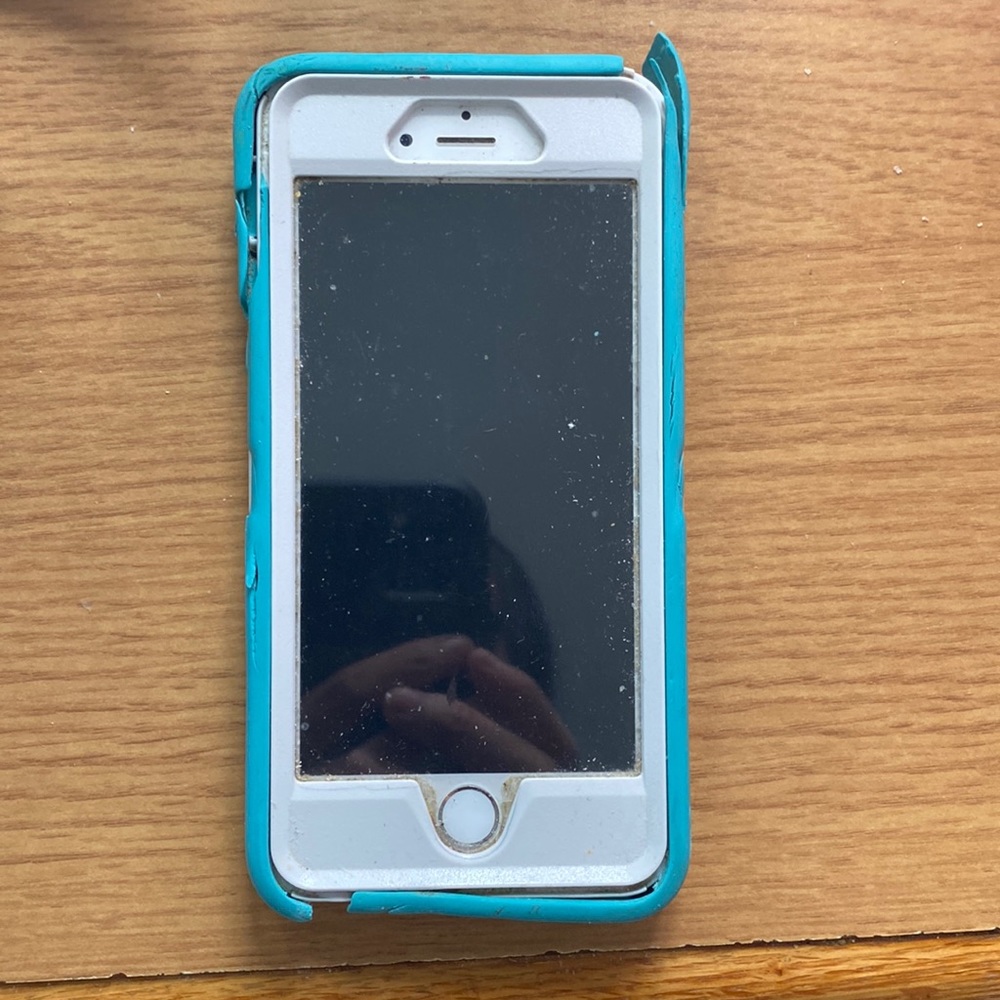 OTTERBOX DEFENDER For iPhone 6 (phone excluded)